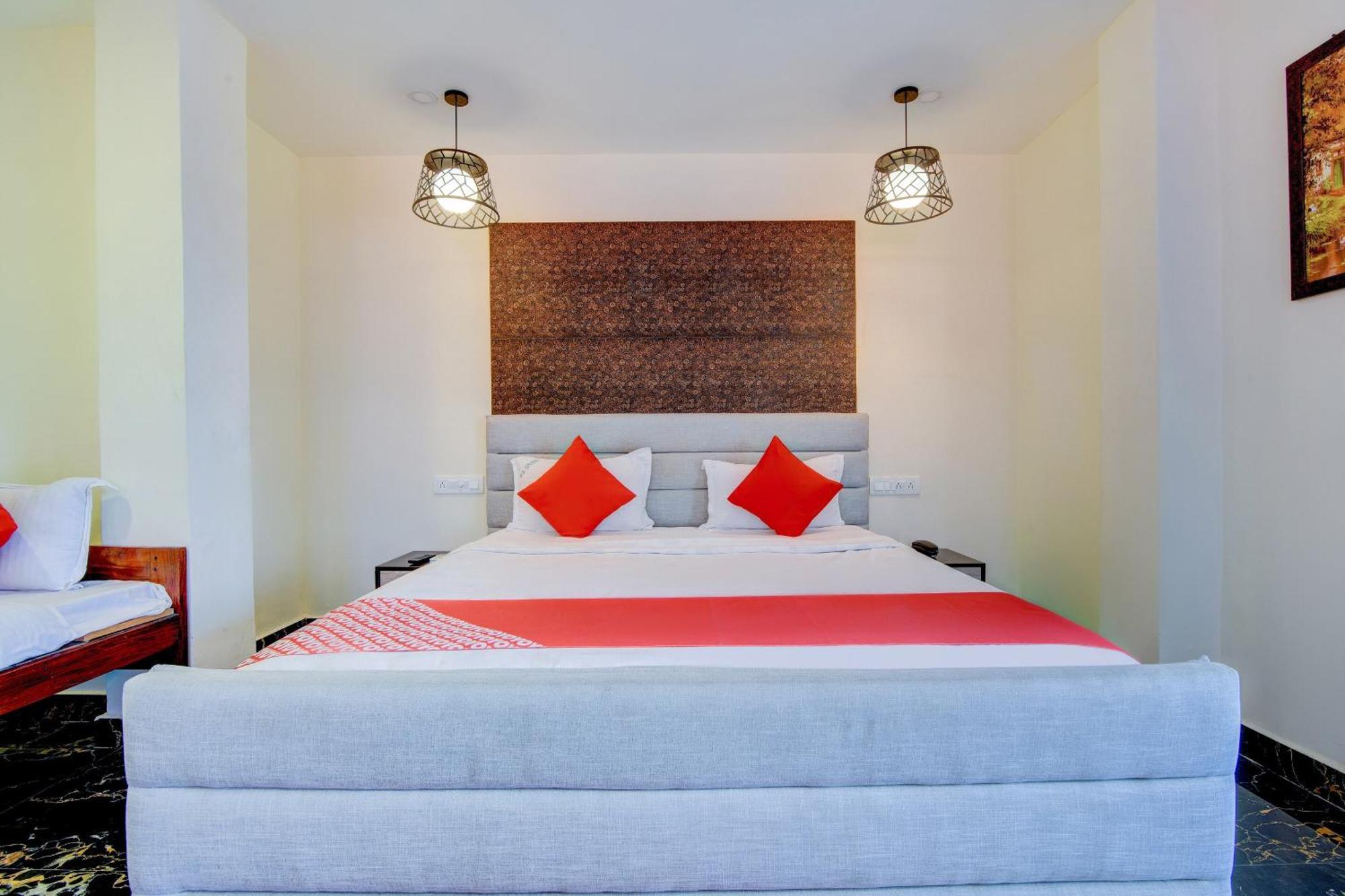 Hotel OYO 13462 P S Grand Port Blair Exterior foto